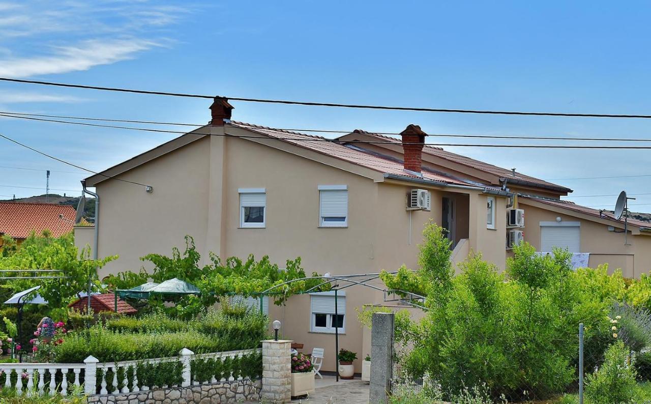 Apartmani Danijela Lopar Extérieur photo
